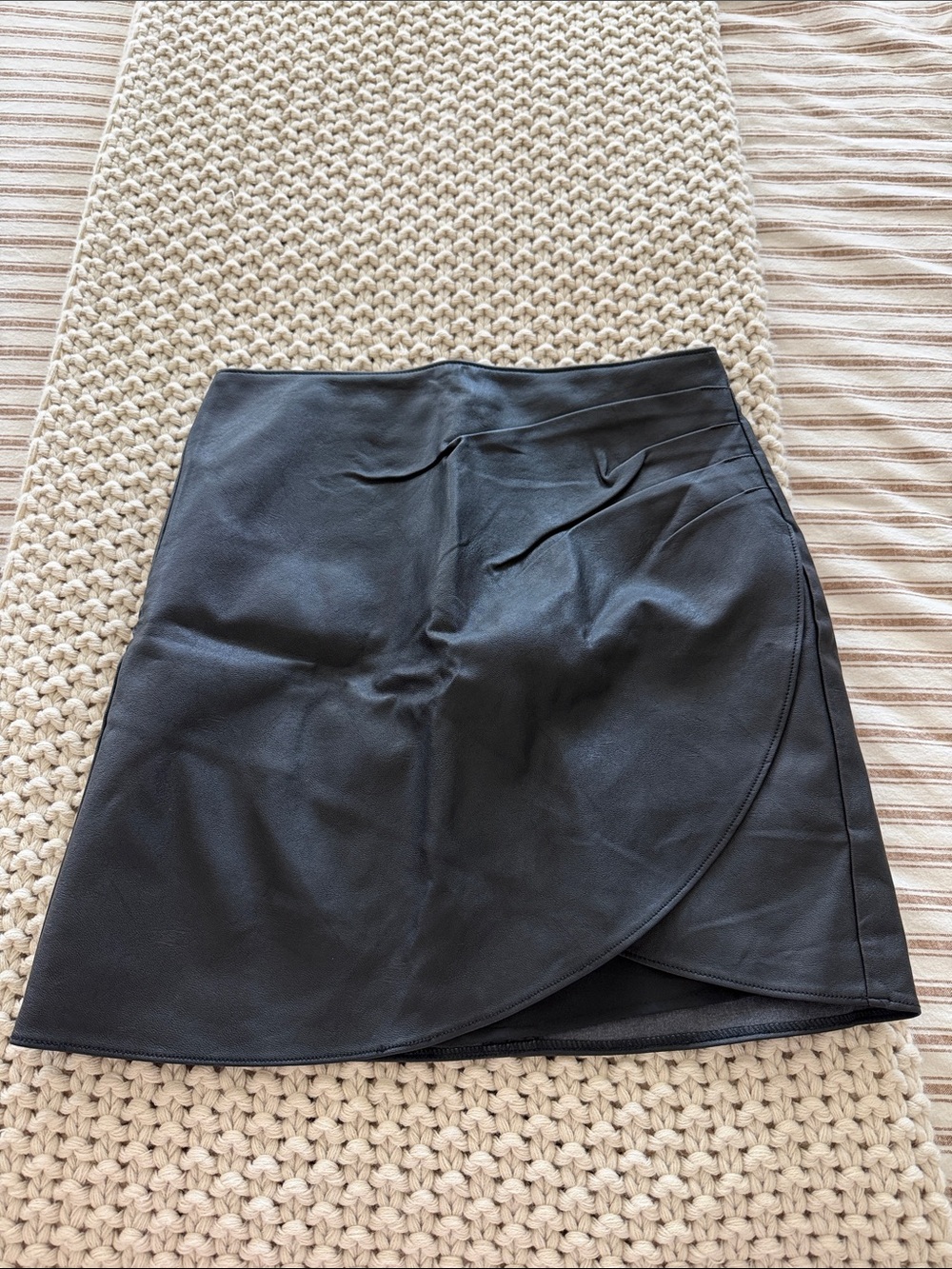 Leather skirt A&Fitch size xs